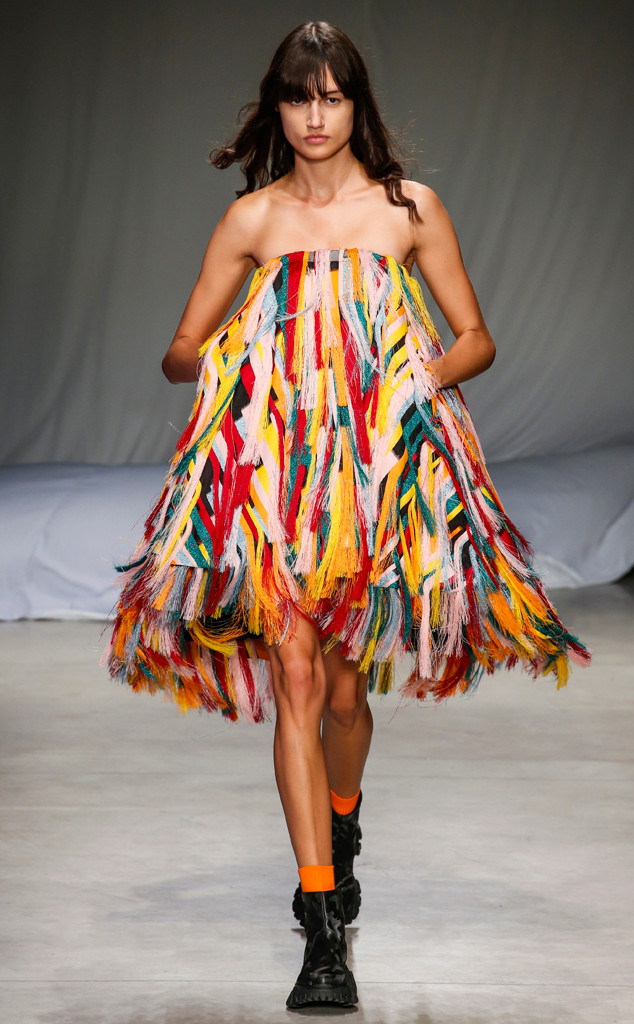 Best Looks Widget, 2019 London Fashion Week, Angel Chen