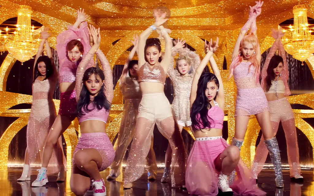 K Pop Girl Group Twice To Bring Twaii S Shop Pop Up To Singapore E Online Ap