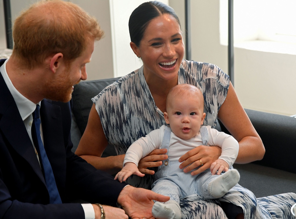 Meghan Markle Prince Harry S Christmas Card Shows Archie S Red Hair E Online Meghan Markle Prince Harry S Christmas Card Shows Archie S Red Hair E Online
