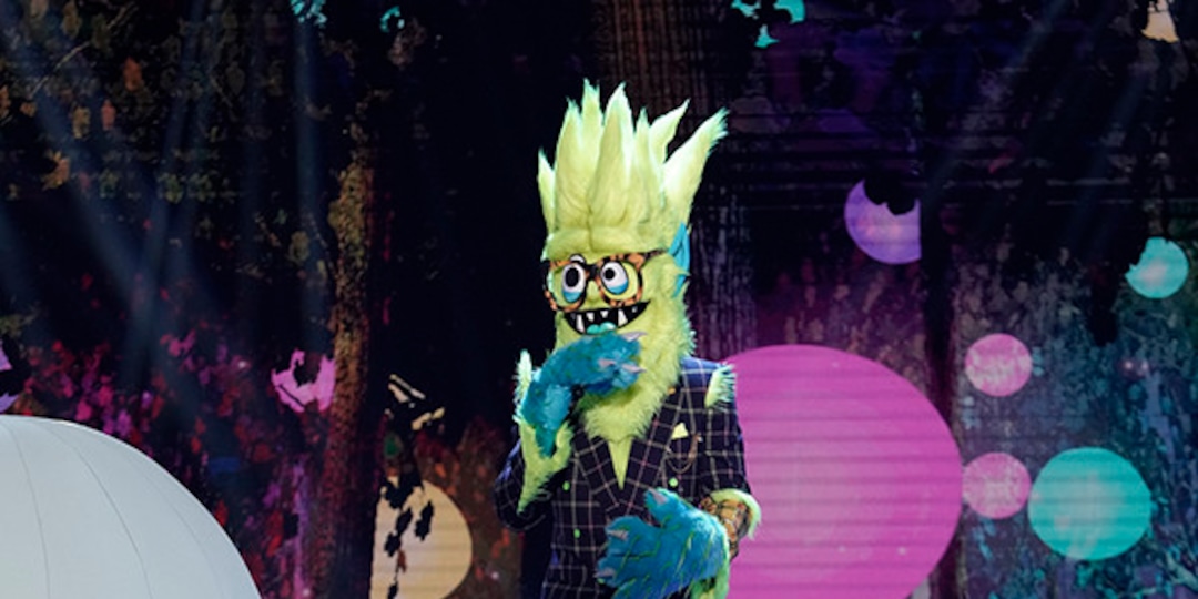 In a New Masked Singer Promo, Thingamajig Sings Kacey ...