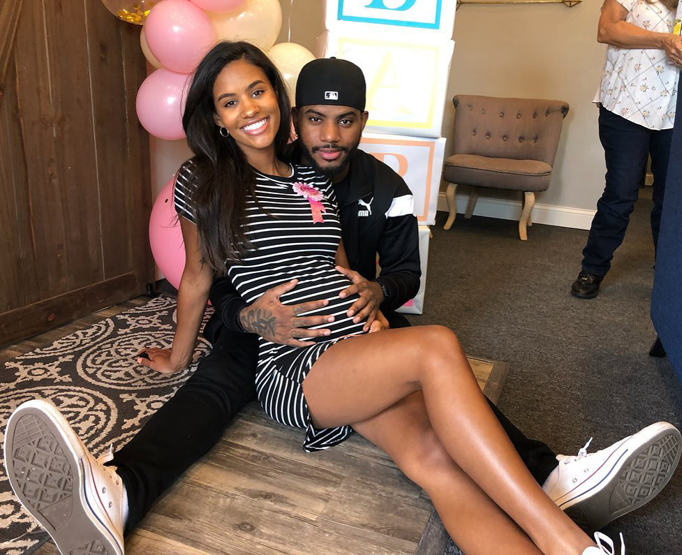 Singer Bryson Tiller and Girlfriend Kendra Bailey Expecting Baby Girl - E! Online - AP