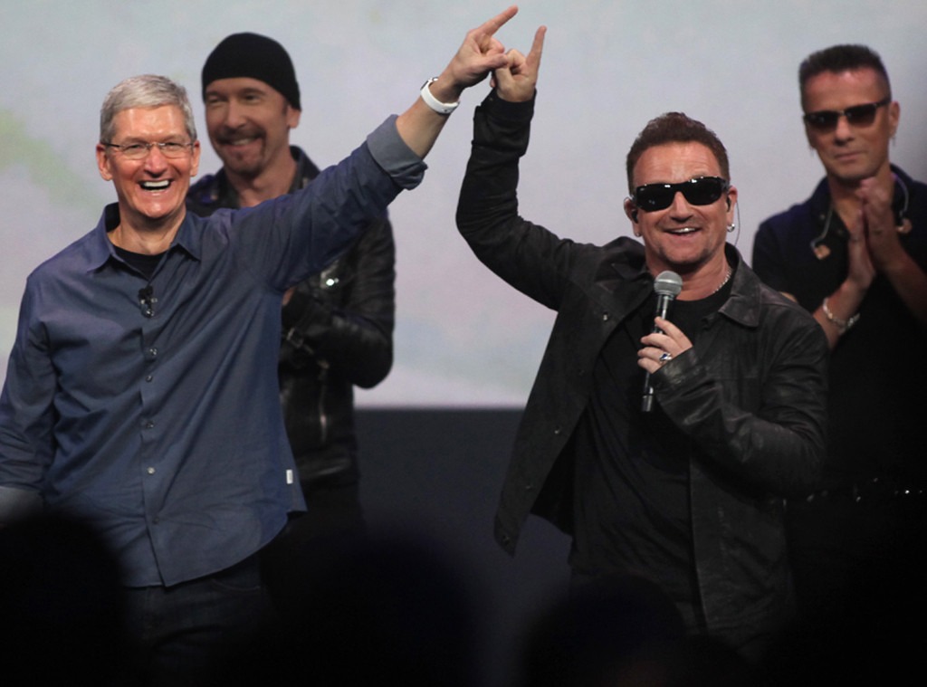 U2, Tim Cook