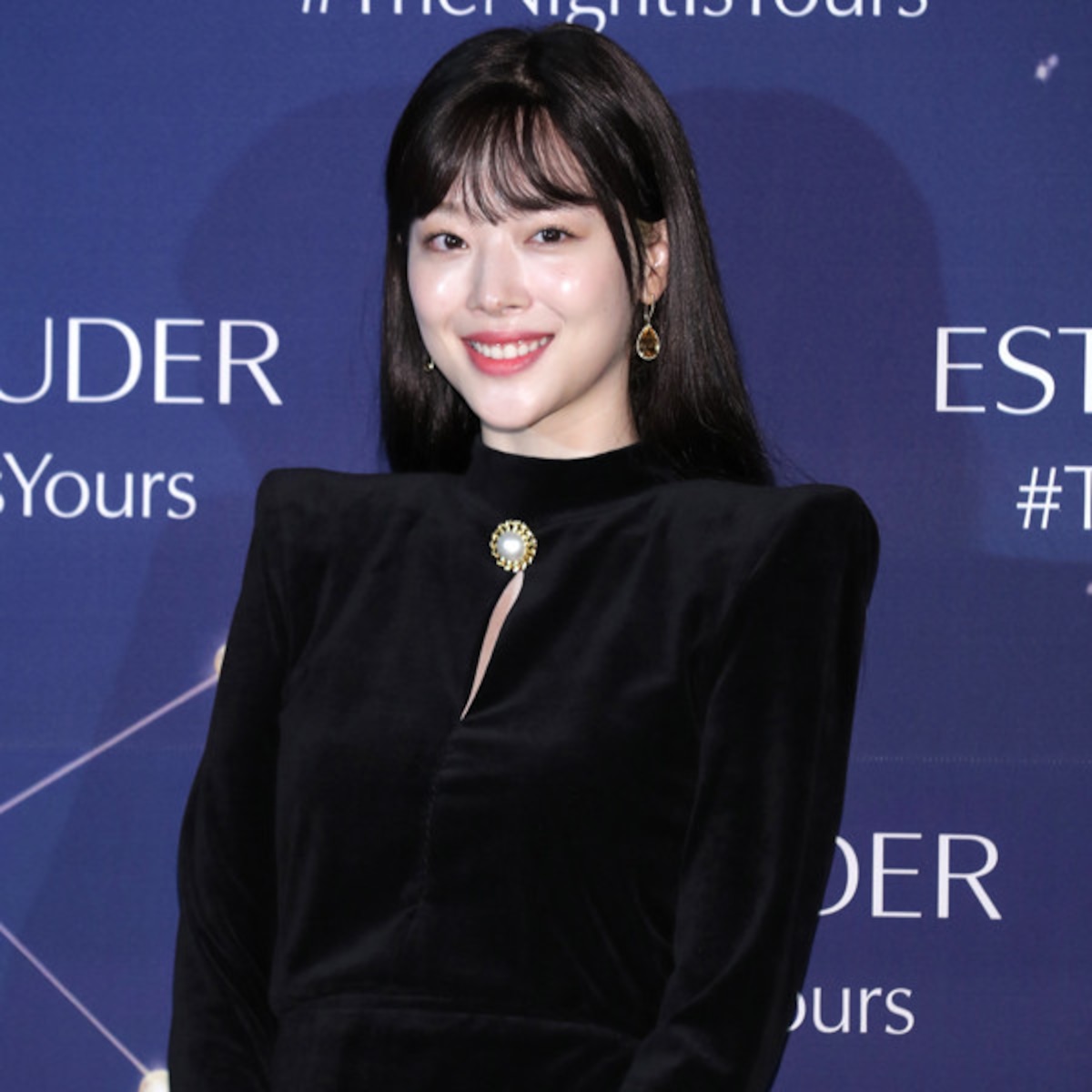 K-Pop Star Sulli Found Dead In Her Apartment At Age 25 - E! Online