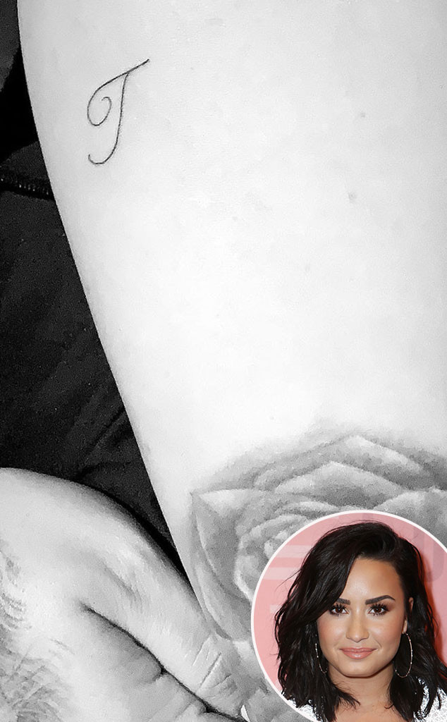 Demi Lovato, Tattoo