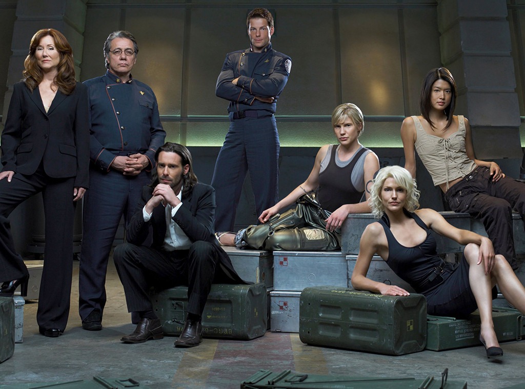 Battlestar Galactica - Mary McDonnell, Edward James Olmos, James Callis, Jamie Bamber, Katee Sackhoff, Tricia Helfer, Grace Park