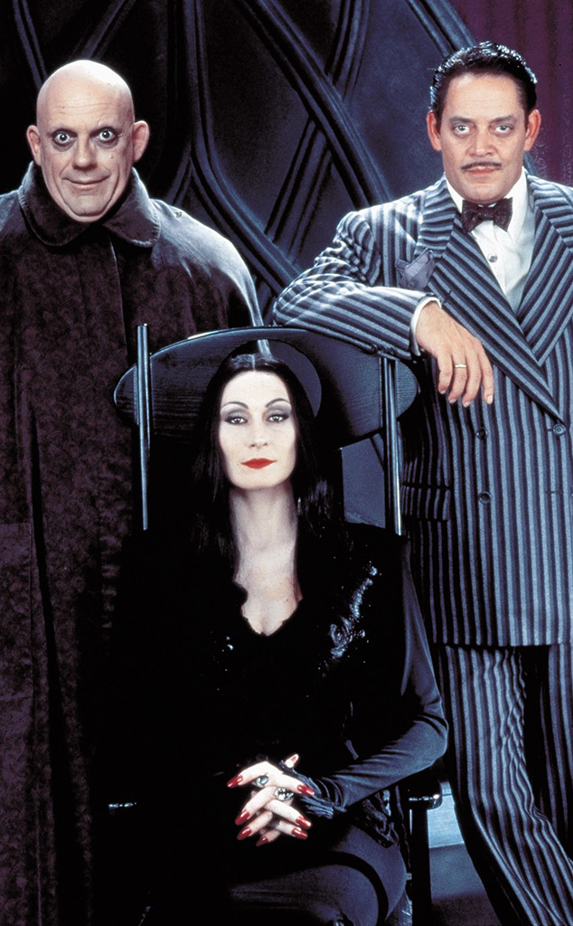 20 Spooky Secrets About The Addams Family Movies Revealed E Online