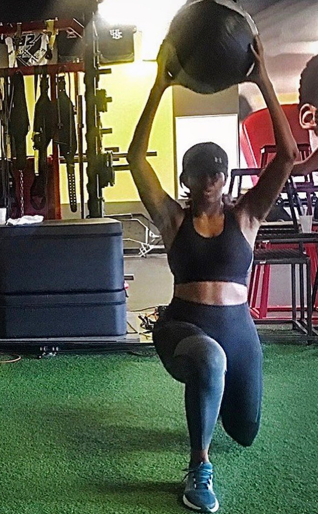 Michelle Obamas Workout Will Motivate You To Hit The Gym E Online Au