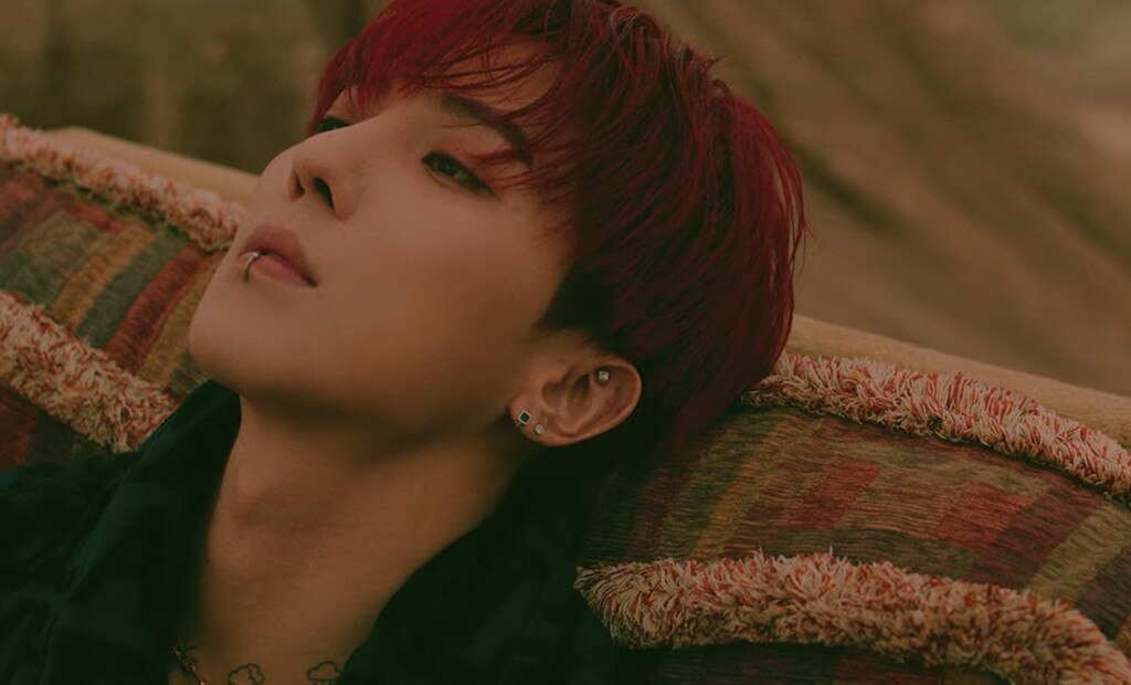 WINNER Makes Epic Comeback With Dark Title Track SOSO Watch E! News