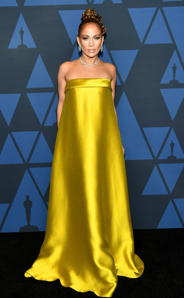 Resultado de imagen para Jennifer López alfombra roja Governors Awards 2019"