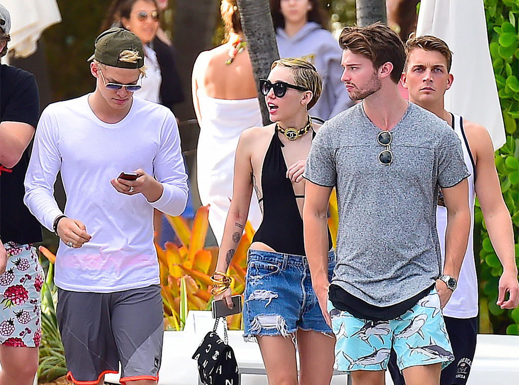 Miley Cyrus, Cody Simpson, Patrick Schwarzenegger