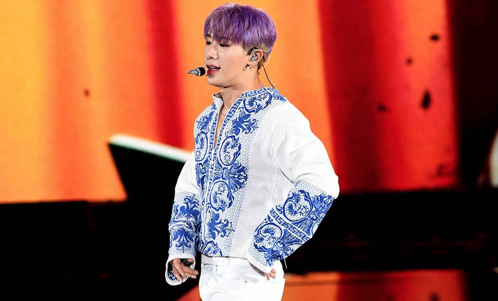 Wonho, MONSTA X, 2019 iHeartRadio Music Festival - Night 1 – Show