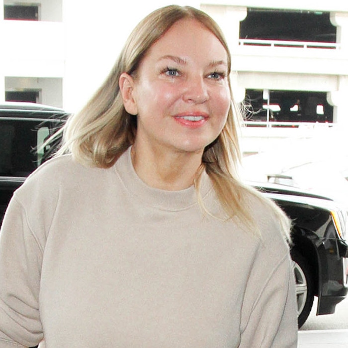 Sia Reveals Neurological Disease In Note To Chronic Illness Warriors E Online