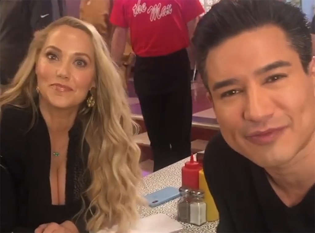 Saved By the Bell, Mario Lopez, Elizabeth Berkley