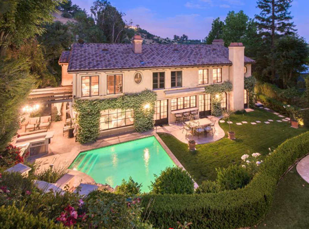 Kim Kardashian And Ex Kris Humphries L A Mansion Could Be Yours