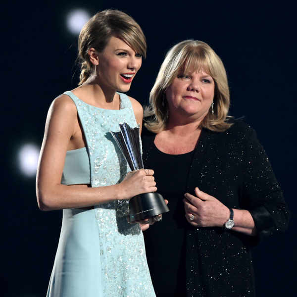 Taylor Swift Pays Tribute To Mom Andrea With Adorable Throwback Video