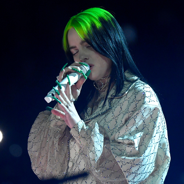 Billie Eilish just confirmed that she hid her blond hair with a wig