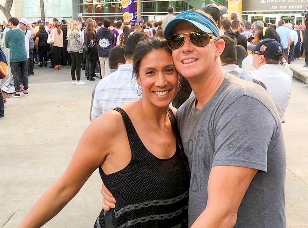 Husband Mourns Death of Wife Killed in Kobe Bryant Helicopter Crash E! News UK