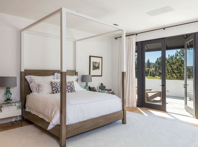 Lori Loughlin, Mossimo Giannulli Bel Air home