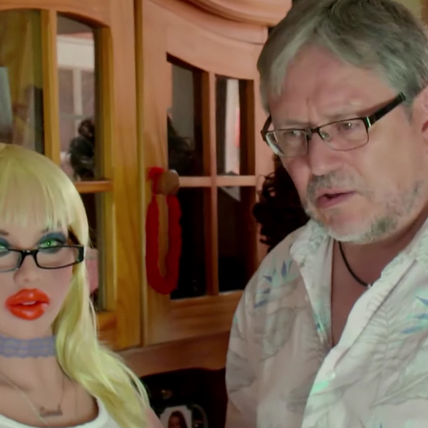 Meet Extreme Love's Dean & the Sex Doll Who Won His Heart