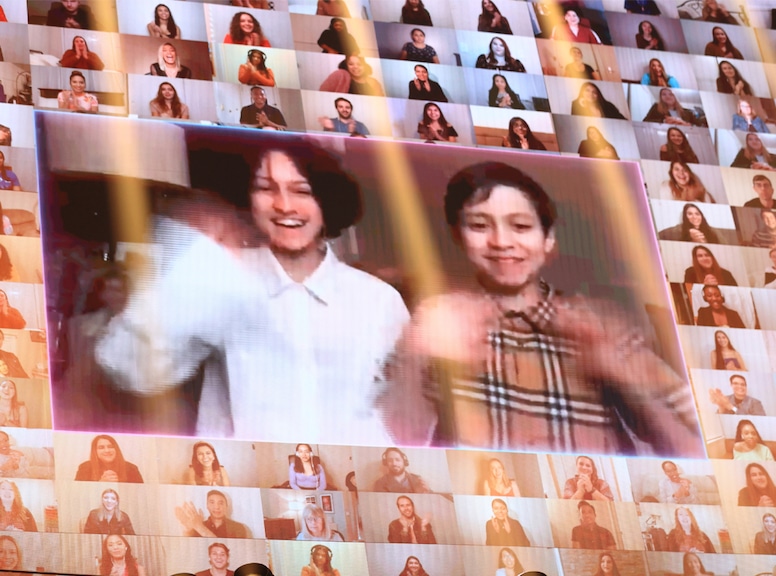 Emme Muniz and Max Muniz, 2020 Peoples Choice Awards, PCAs, Candids