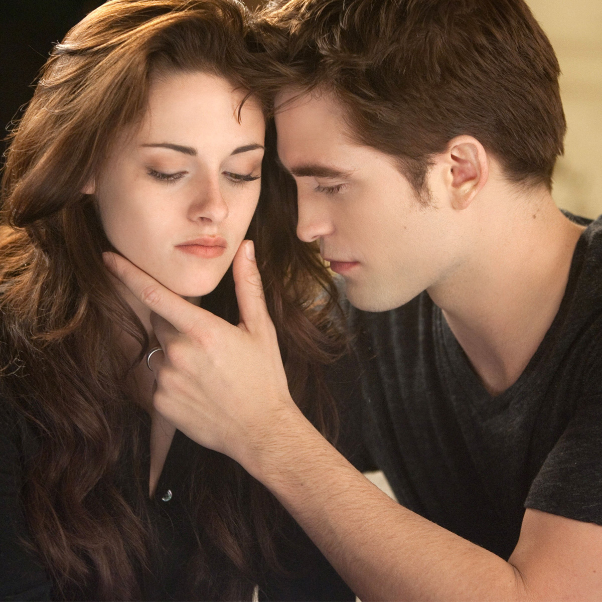Photos from 34 Surprising Secrets About the Twilight Franchise