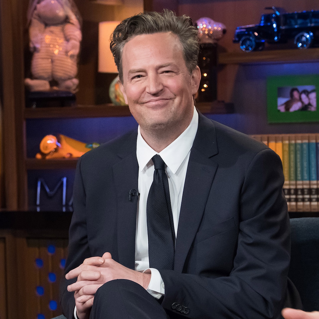 Friends Star Matthew Perry Is Engaged to 29-Year-Old Girlfriend Molly Hurwitz - E! NEWS