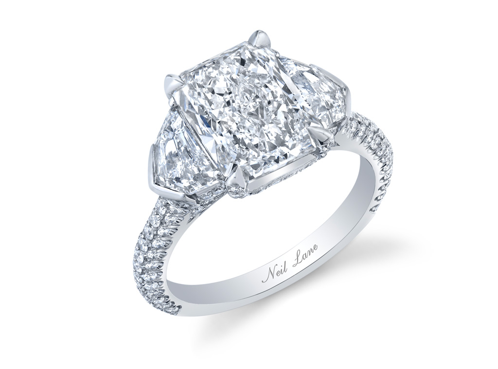 All The Details On Bachelorette Clare Crawley S Engagement Ring E Online Ca