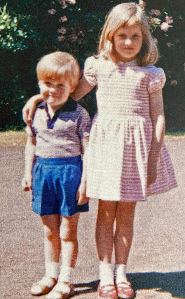 Princess Diana S Brother Shares Rare Childhood Photo Of Late Royal E Online