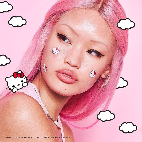 Hello Kitty, Patches