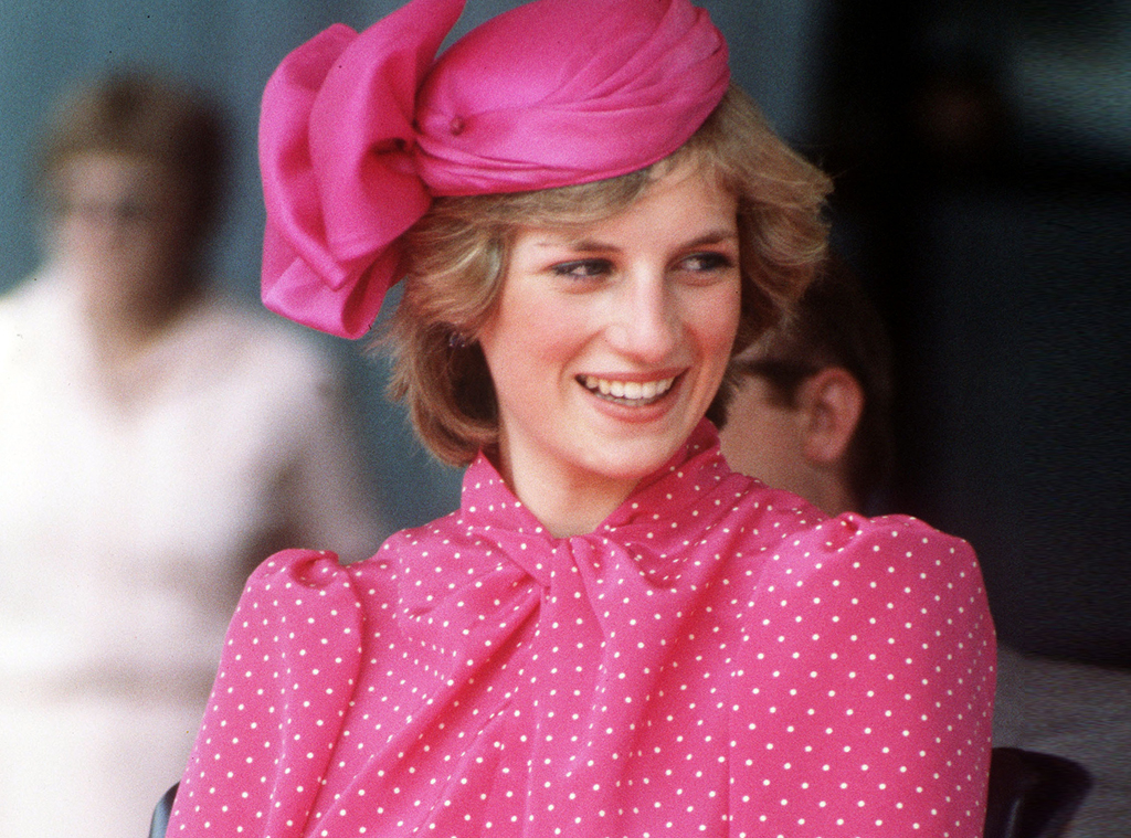18 Things You Need to Embody Princess Diana's Iconic Style