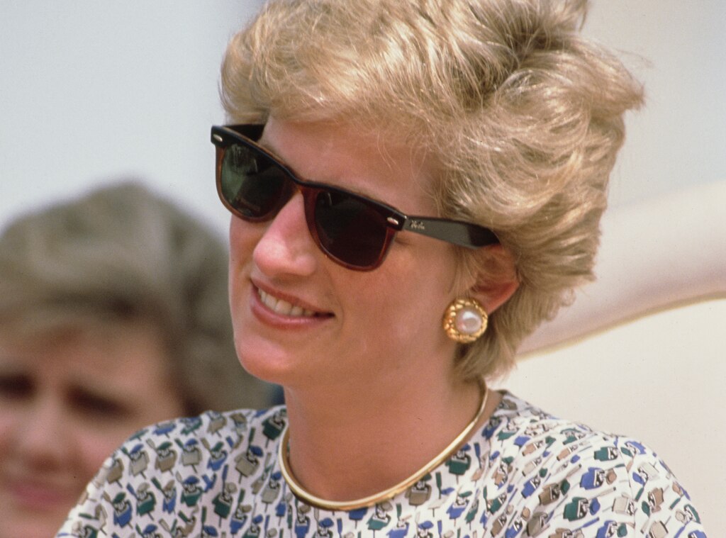Princess Dianas Collingwood Pearl Earrings  The Royal Watcher