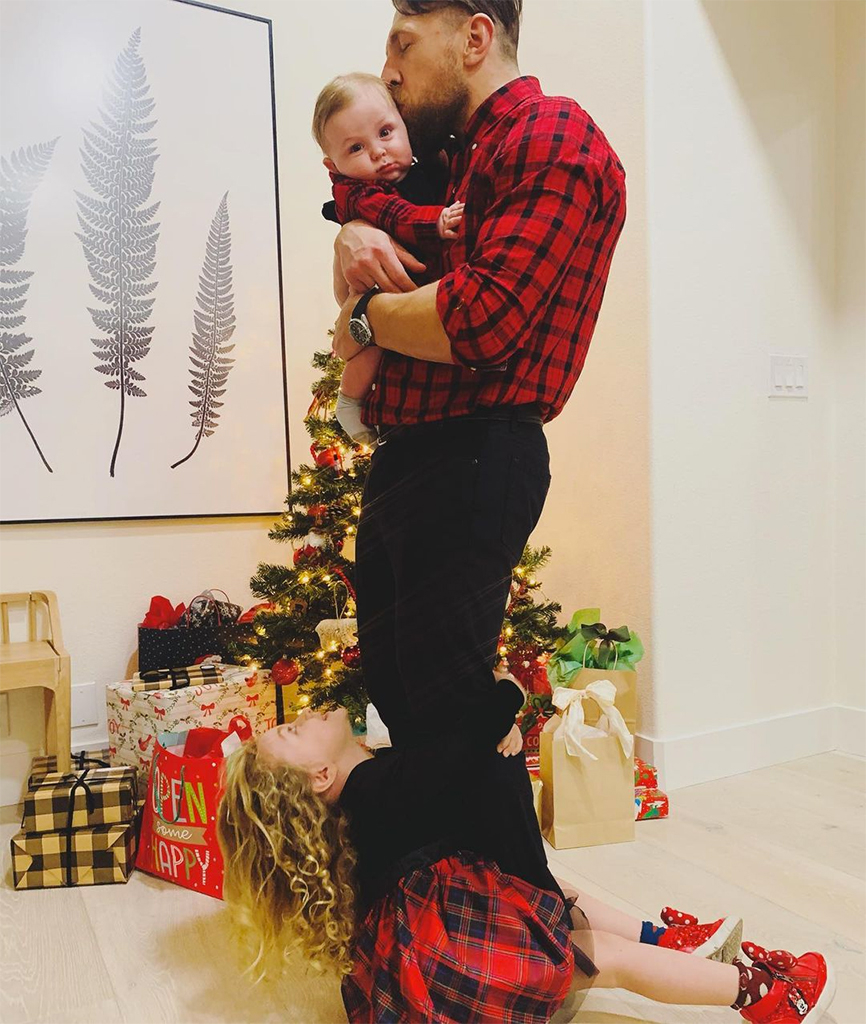 Brie Bella Proudly Displays Her Treasure Marks After Having Two Kids E Online
