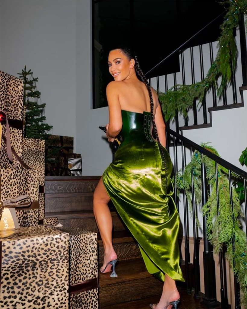 Kim Kardashian Sports Daring Holiday Look At Christmas Celebration E Online