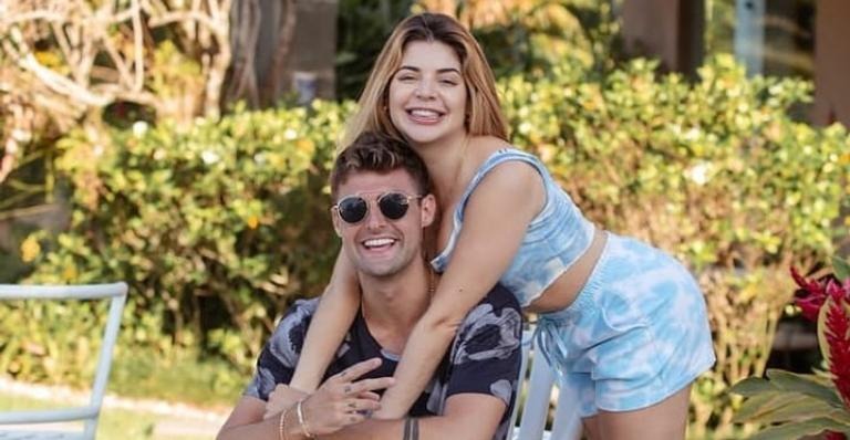 Gkay, Rezende
