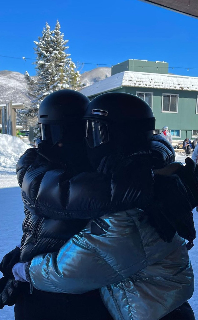 Inside Kylie Kendall And Kris Jenner S New Year S Trip To Aspen E Online Inside Kylie Kendall And Kris Jenner S New Year S Trip To Aspen E Online