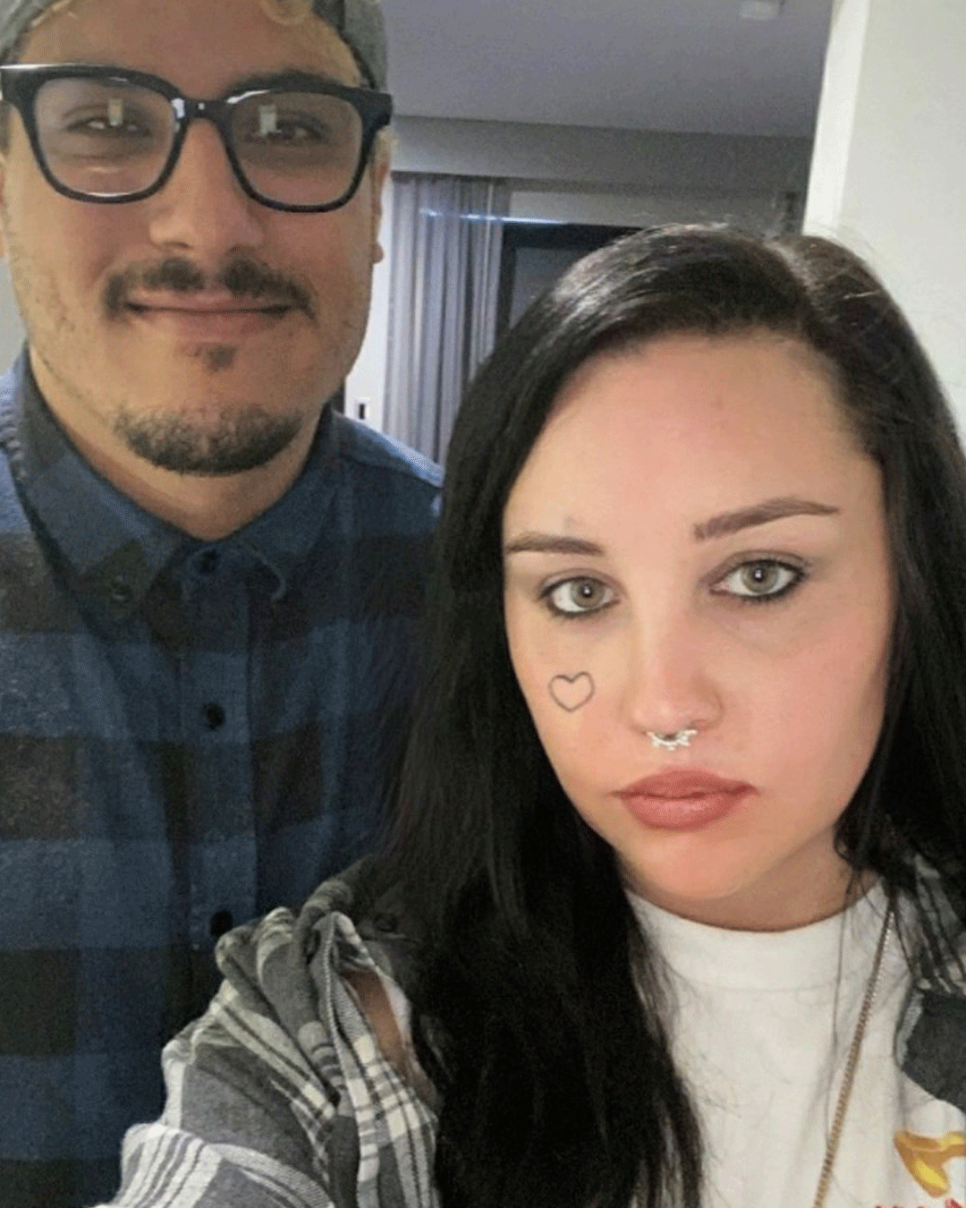 Why A Wedding Is Unlikely For Amanda Bynes And Her Fiance E