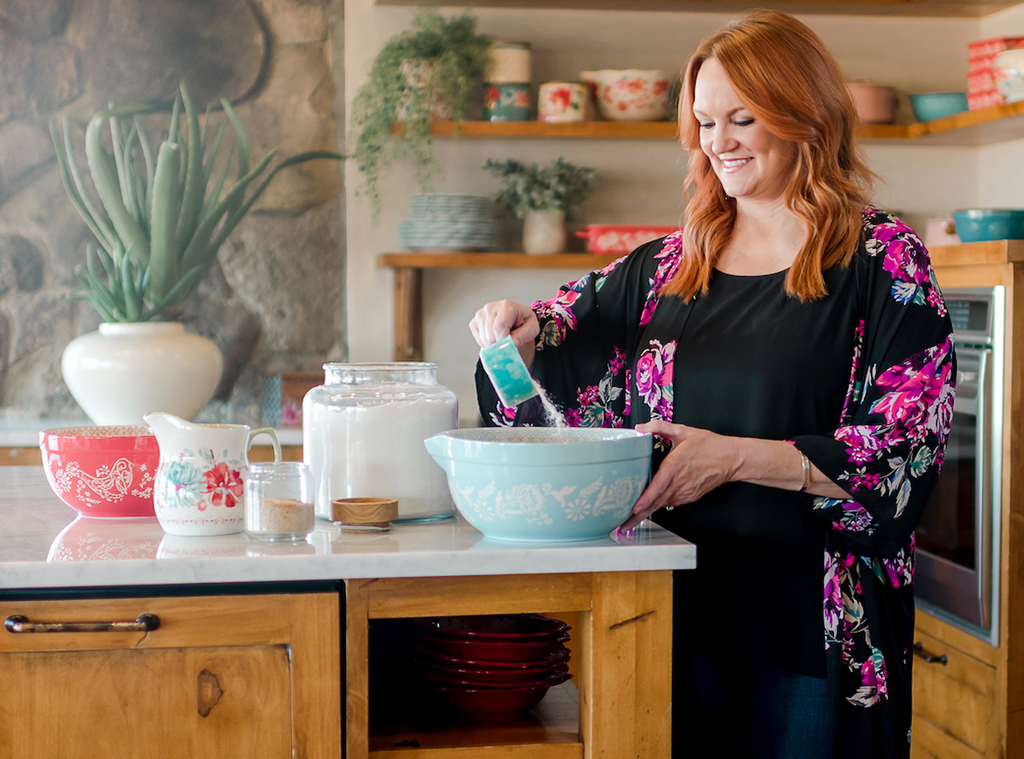 Walmart and The Pioneer Woman, Ree Drummond, serve up style with
