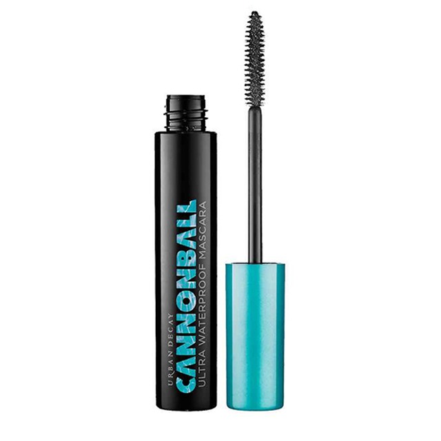 E-Comm: Waterproof Mascara