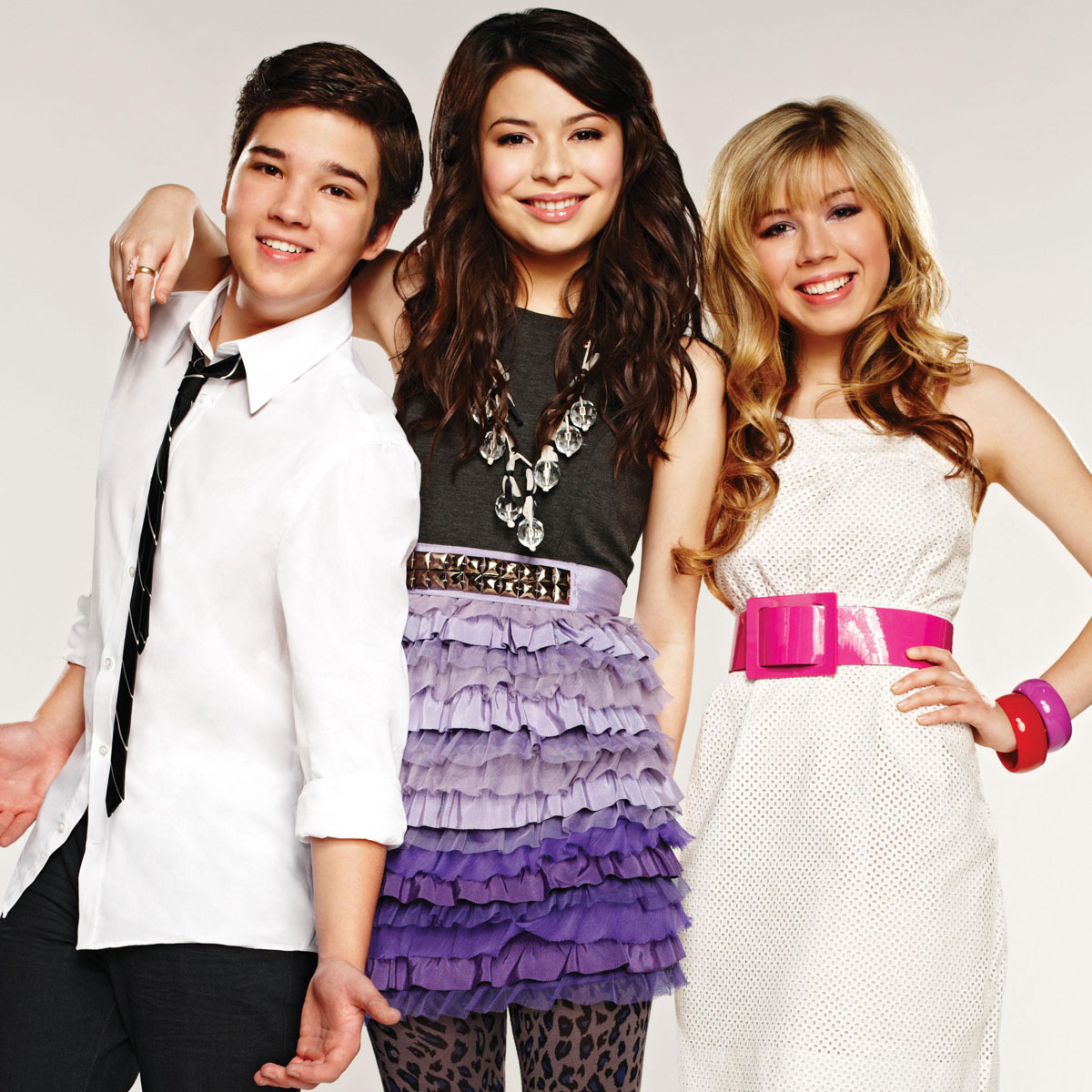 ICarly': Miranda Cosgrove Thinks Carly and Freddie Are Meant to Be