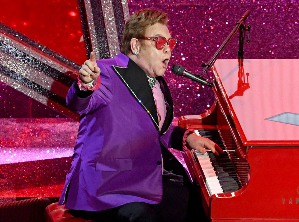 Elton John Rocks the Oscars Stage With a Vibrant Performance E