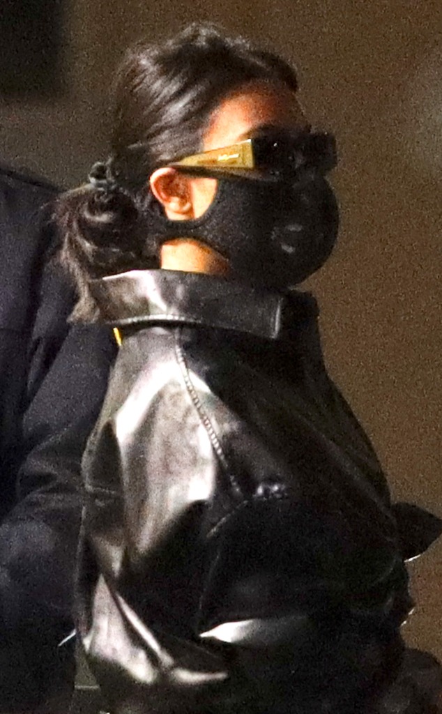 Kourtney Kardashian, Face Mask, Corona Virus