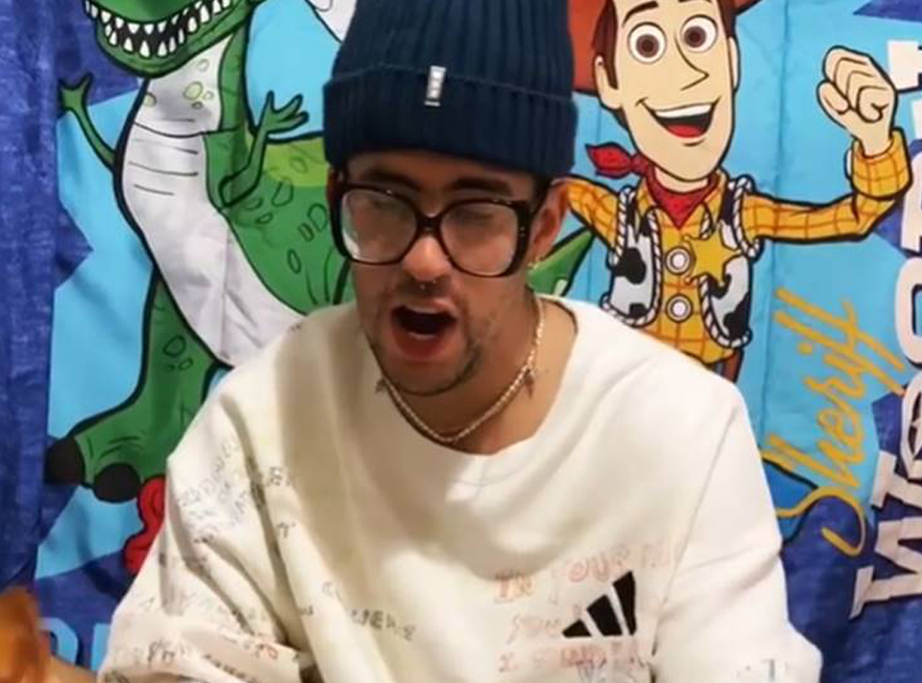 Photos From Bad Bunny S Self Quarantine Moments E Online Ca