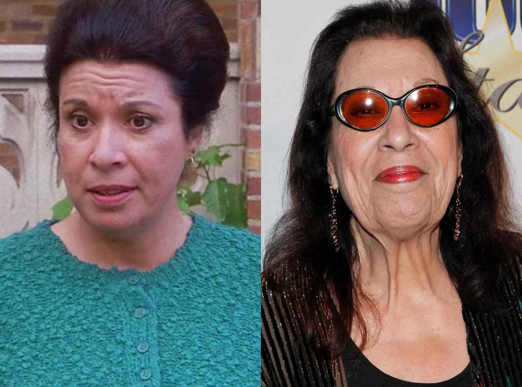 What A Thrill See The Cast Of Troop Beverly Hills Now E Online