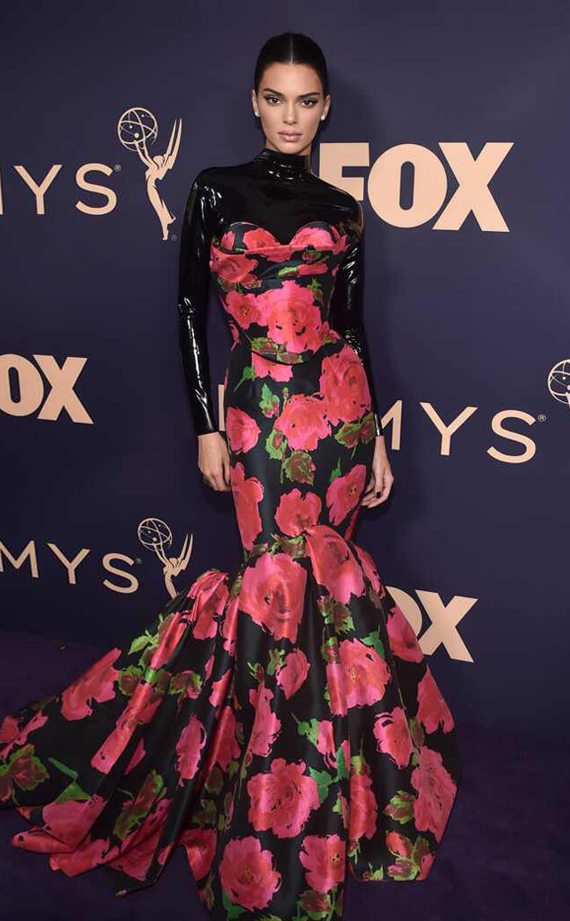 Kendall Jenner, 2019 Emmy Awards, 2019 Emmys, Red Carpet Fashion, Kardashian Widget, 2019