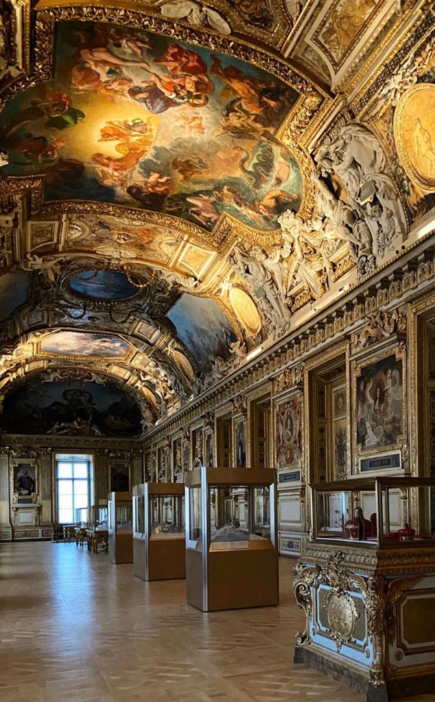Museu do Louvre