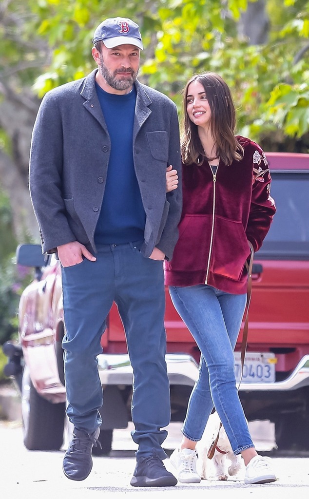 Ben Affleck and Ana de Armas Pack on the PDA During Afternoon Stroll ...