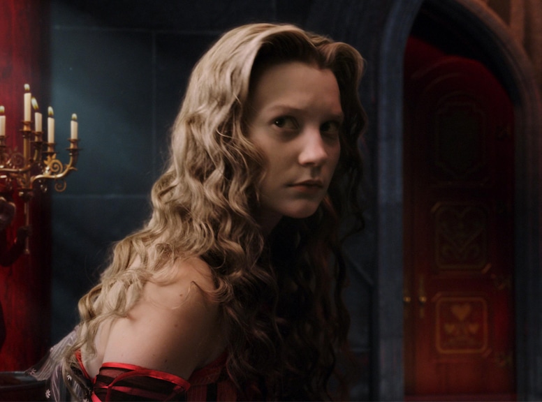 Mia Wasikowska, Alice In Wonderland, 2010