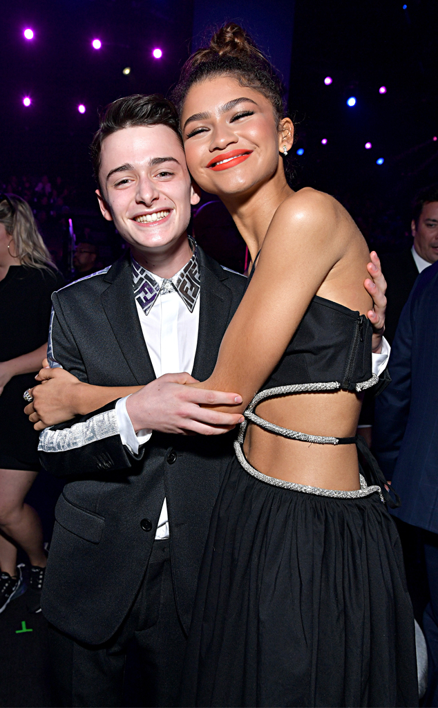 Stranger Things Noah Schnapp Is Still Not Over Meeting Zendaya E Online