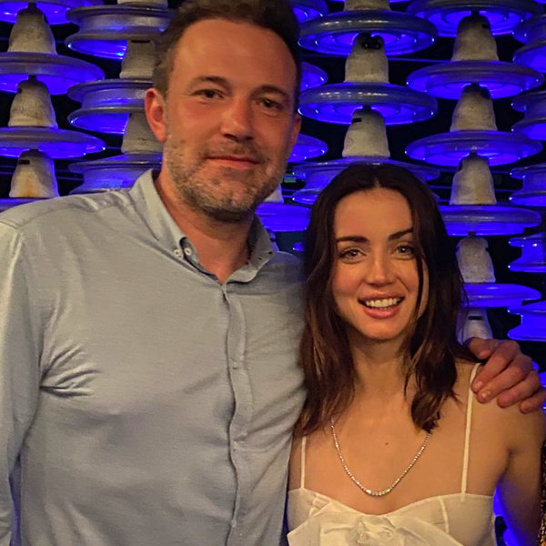 Ana de Armas Just Shared a Rare Selfie With Boyfriend Ben Affleck