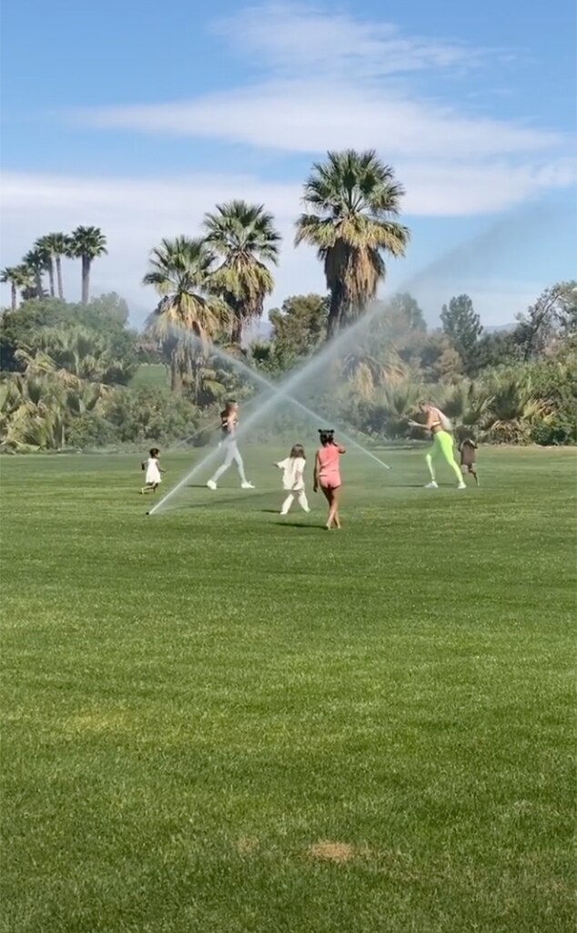 Run! from Kardashian-Jenner Family's 2020 Palm Springs Trip | E! News